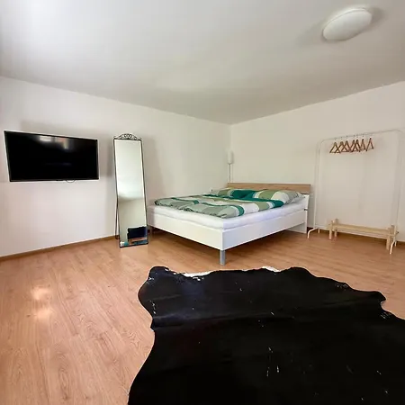 アパート Apartmanz *