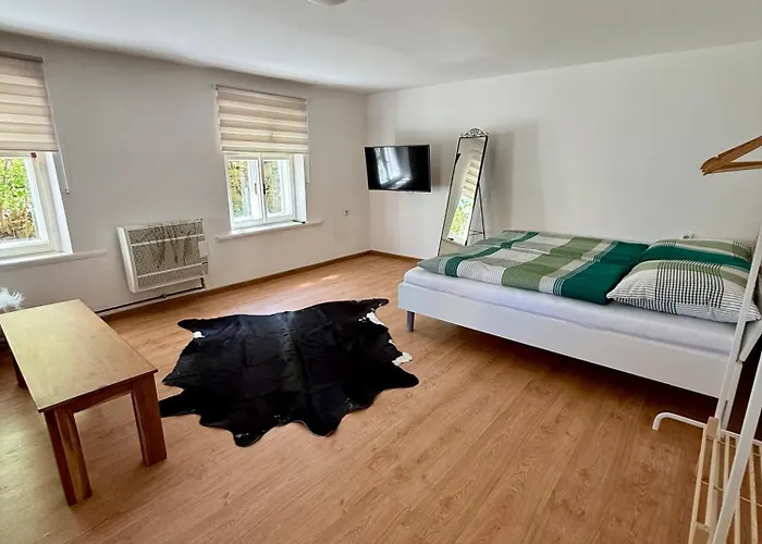 Apartmanz